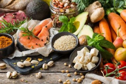 چرا رژیم مدیترانه‌ای یکی از سالم‌ترین رژیم‌های غذایی است؟
