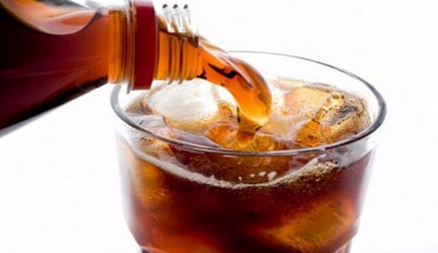 ۳ ماده خوراکی که می‌توانند باعث ریزش مو شوند