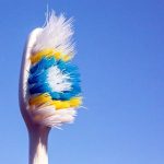 مسواک؛ زیست‌بوم محبوب میکروب‌ها