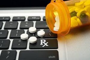 پایان جدال بر سر عرضه اینترنتی دارو؛ داروخانه‌ها وارد عرصه خدمات غیرحضوری شدند