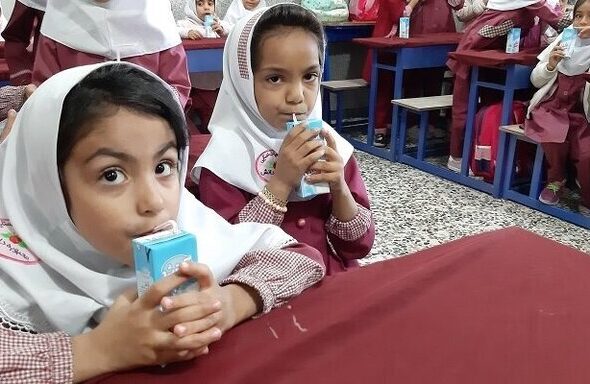 انتقاد وزارت بهداشت از پیشنهاد حذف بودجه شیر مدارس