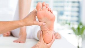چگونه از پاهایمان مراقبت کنیم؟